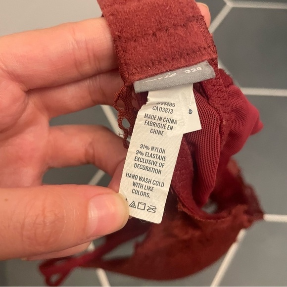 Aerie Burgundy Lace V Neck Bralette - Picture 4 of 7